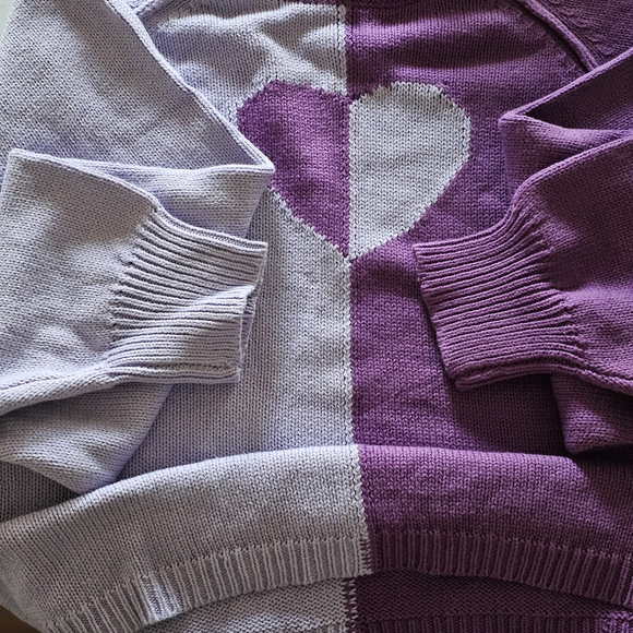 Kate & Mallory Two-Tone Purple Heart Sweater - Picture 14 of 15